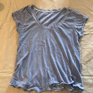 Urban distressed loose-fit shirt